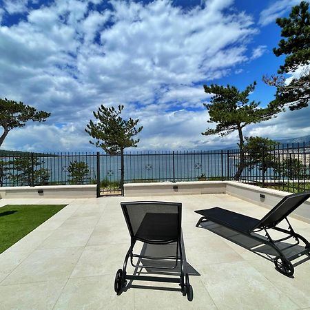 Villas Punta Silo - Luxury Apartments With Pool Exteriör bild