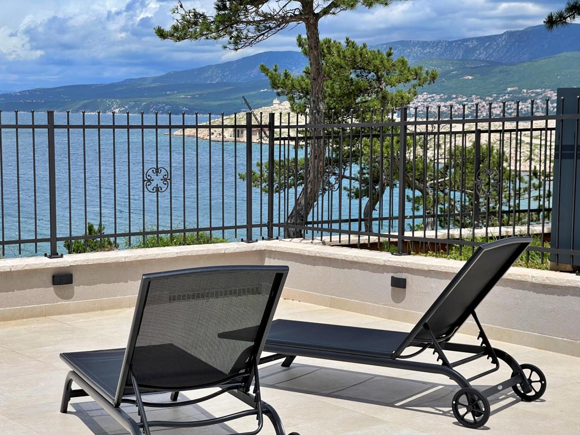 Villas Punta Silo - Luxury Apartments With Pool Exteriör bild